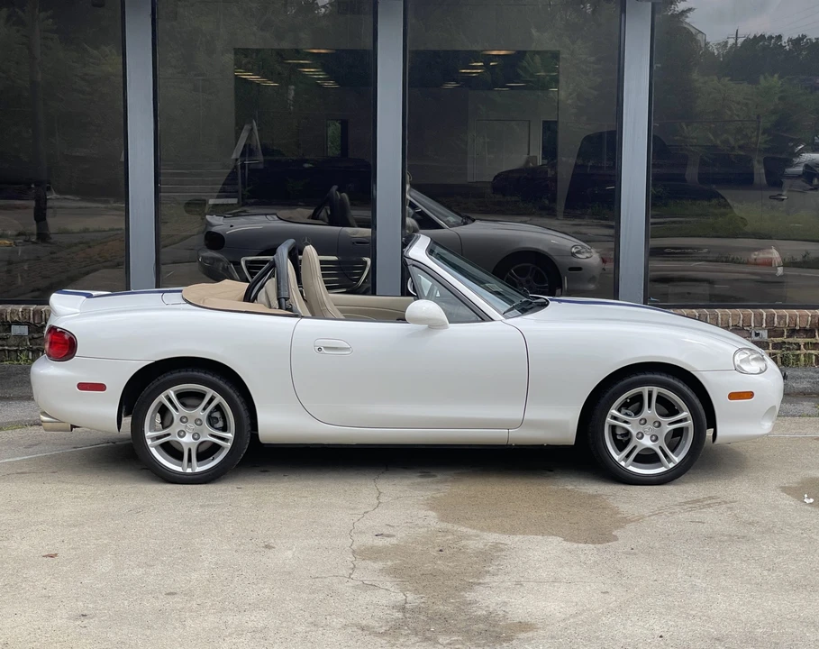 2004 Mazda NB MX-5 Miata - Image 5 of 31