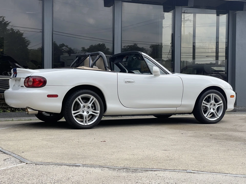 2004 Mazda NB MX-5 Miata - Image 7 of 31