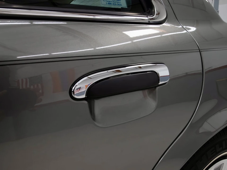 2004 Mercury Grand Marquis - Image 22 of 31