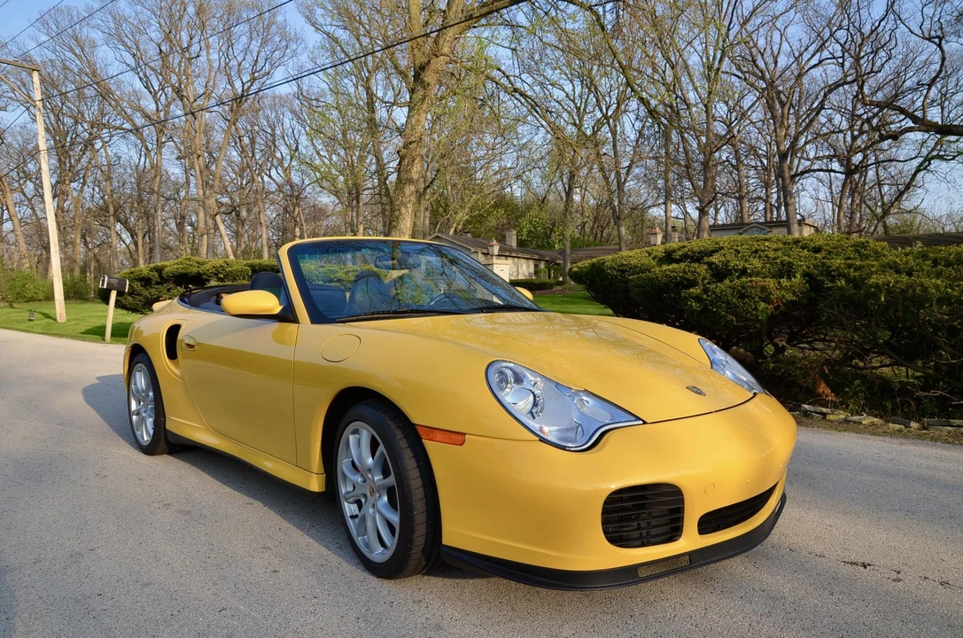 2004 Porsche 996 Turbo - Image 15 of 31