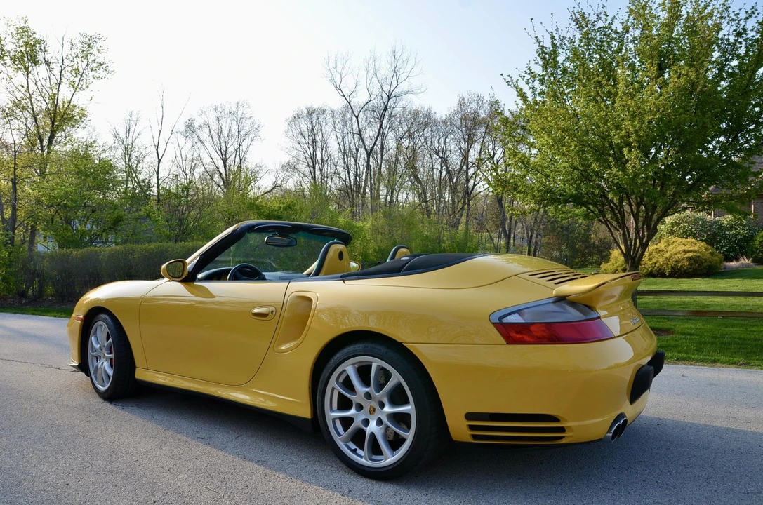 2004 Porsche 996 Turbo - Image 28 of 31