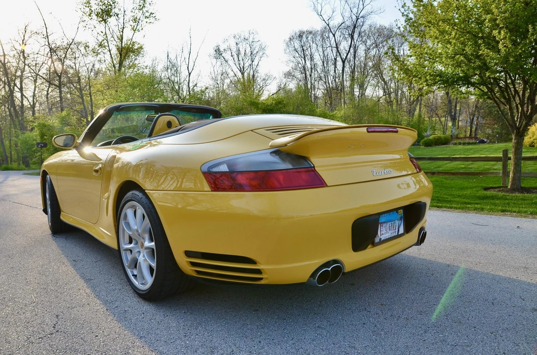 2004 Porsche 996 Turbo - Image 27 of 31