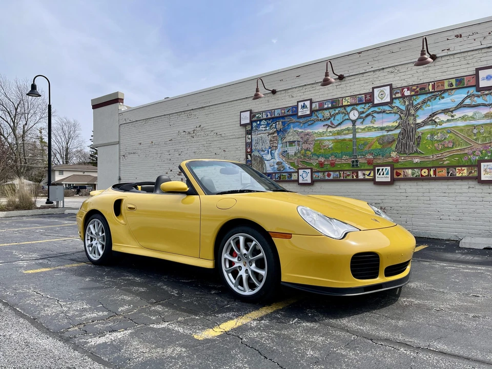 2004 Porsche 996 Turbo - Image 17 of 31