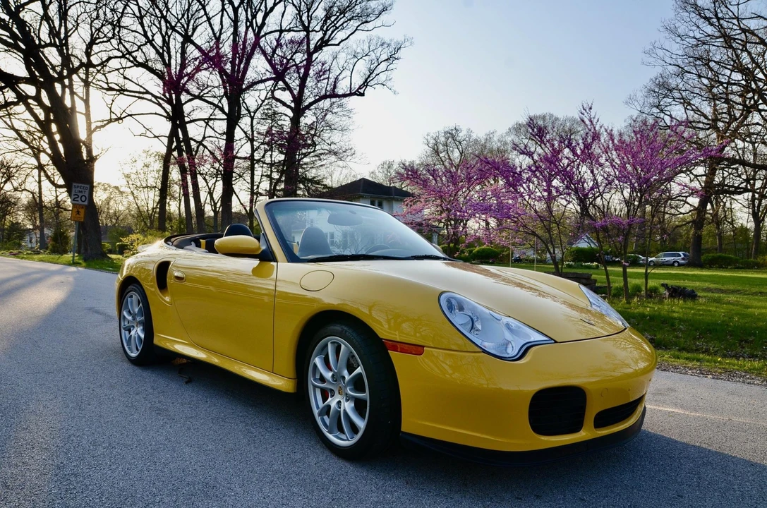 2004 Porsche 996 Turbo - Image 16 of 31