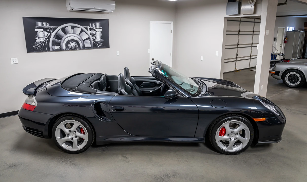 2004 Porsche 996 Turbo - Image 22 of 31