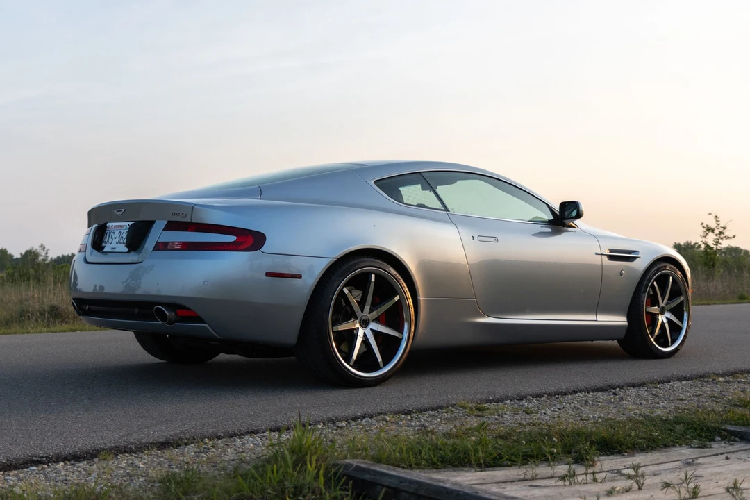 2005 Aston Martin DB9 - Image 13 of 31
