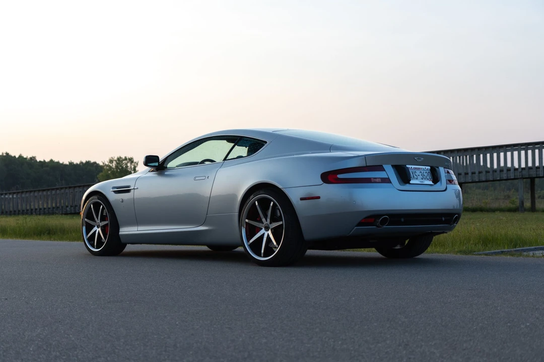 2005 Aston Martin DB9 - Image 18 of 31