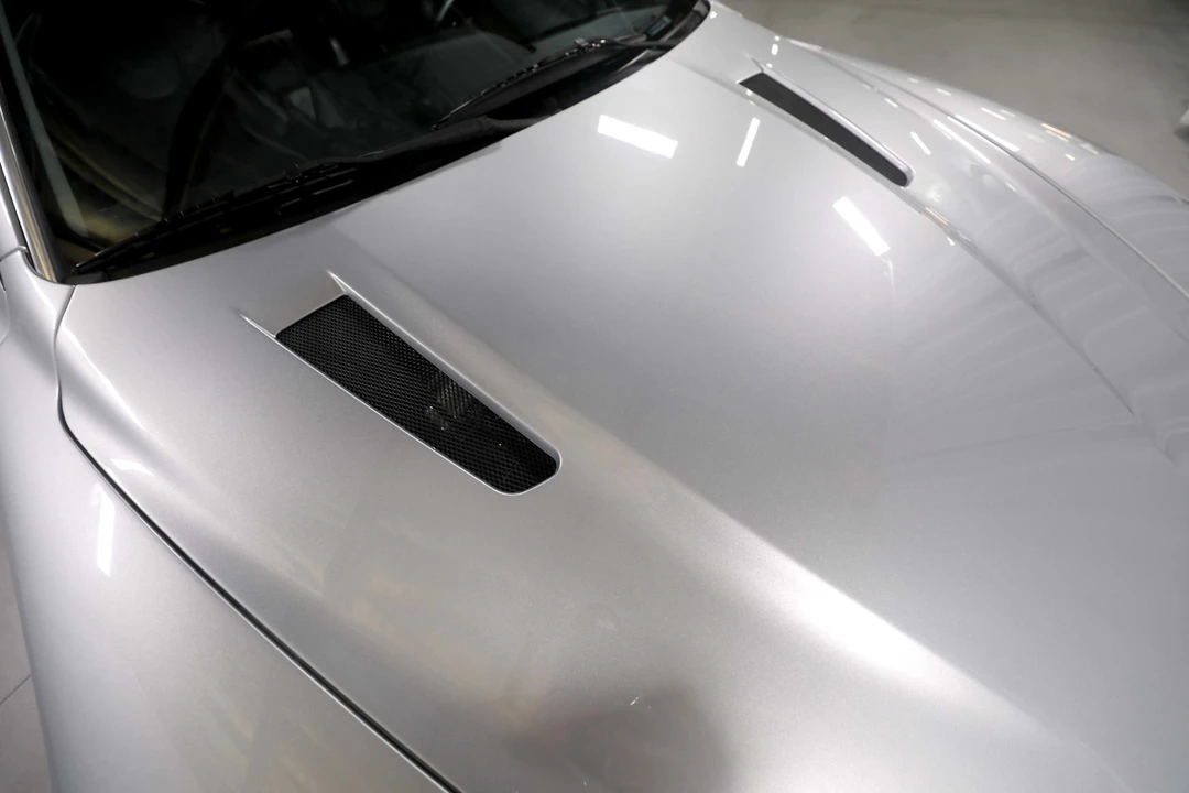 2005 Aston Martin Vanquish 1st Gen - Image 30 of 31
