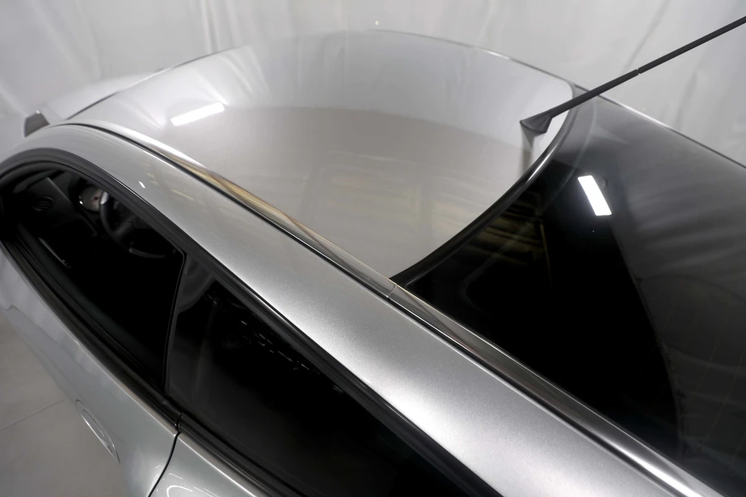 2005 Aston Martin Vanquish 1st Gen - Image 22 of 31