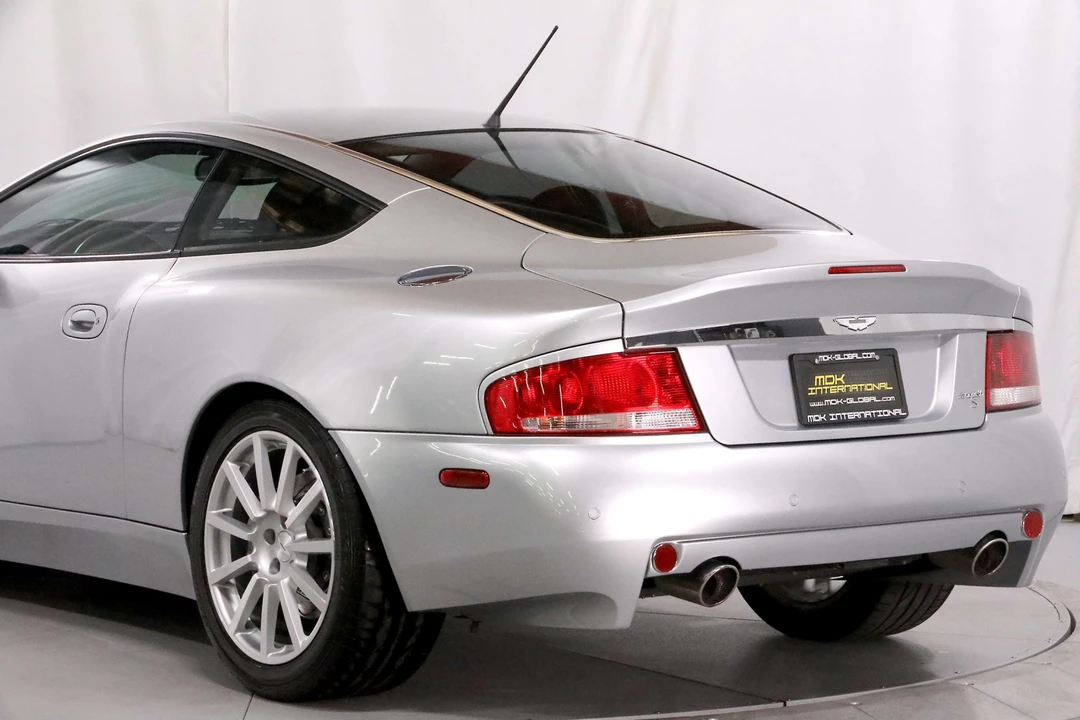 2005 Aston Martin Vanquish 1st Gen - Image 7 of 31