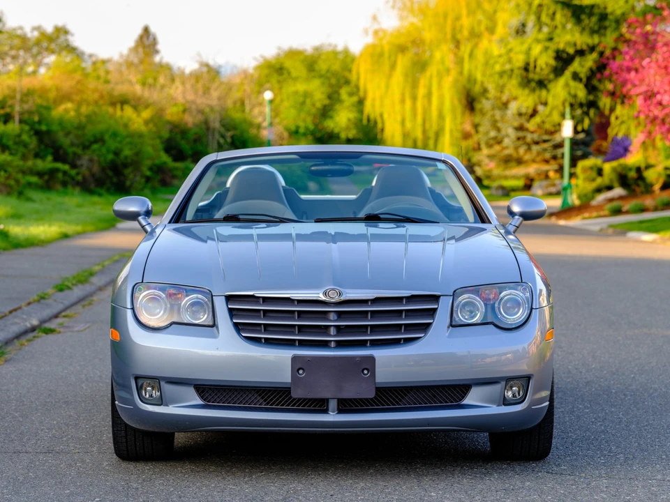 2005 Chrysler Crossfire - Image 3 of 31