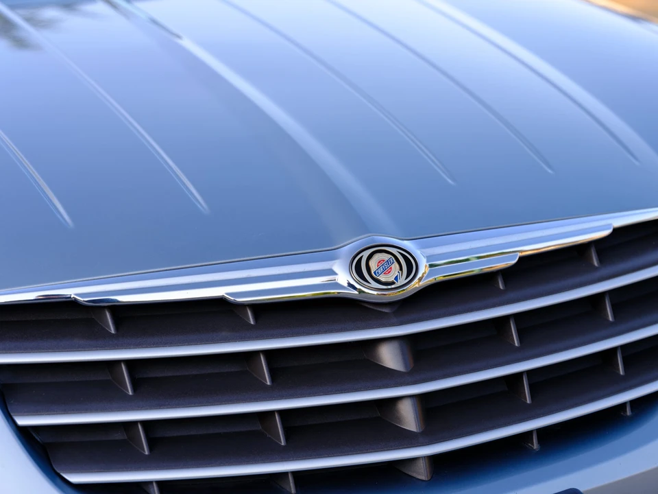 2005 Chrysler Crossfire - Image 26 of 31