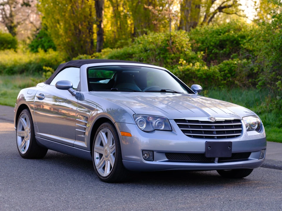 2005 Chrysler Crossfire - Image 15 of 31