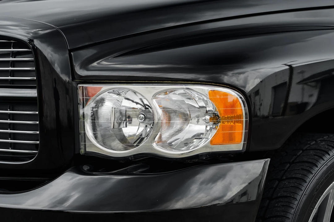 2005 Dodge Ram SRT-10 3rd Gen - Image 30 of 31