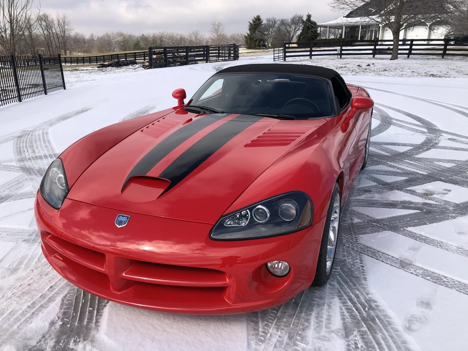 2005 Dodge Viper 3rd Gen - Image 2 of 31