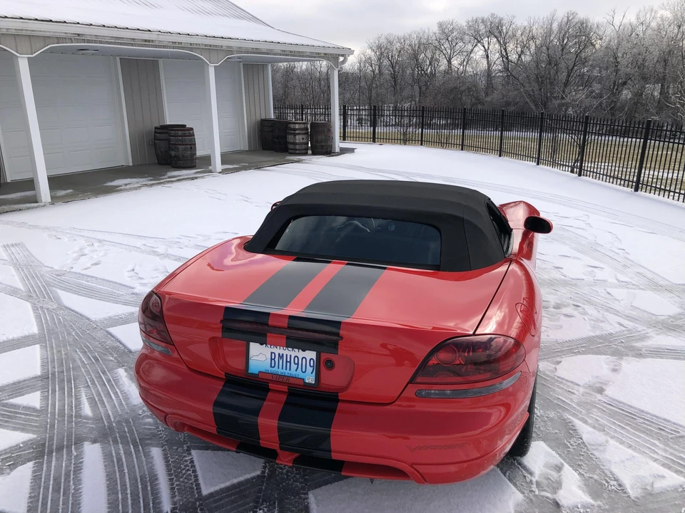 2005 Dodge Viper 3rd Gen - Image 14 of 31