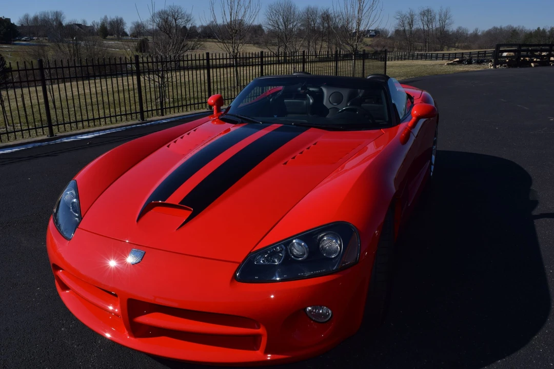 2005 Dodge Viper 3rd Gen - Image 5 of 31