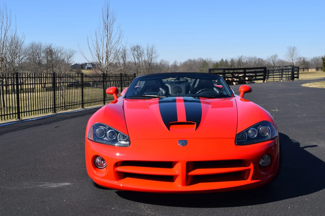 2005 Dodge Viper 3rd Gen - Image 19 of 31
