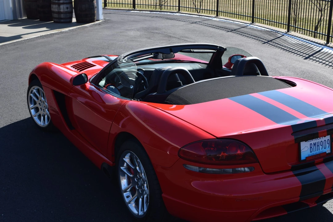 2005 Dodge Viper 3rd Gen - Image 24 of 31