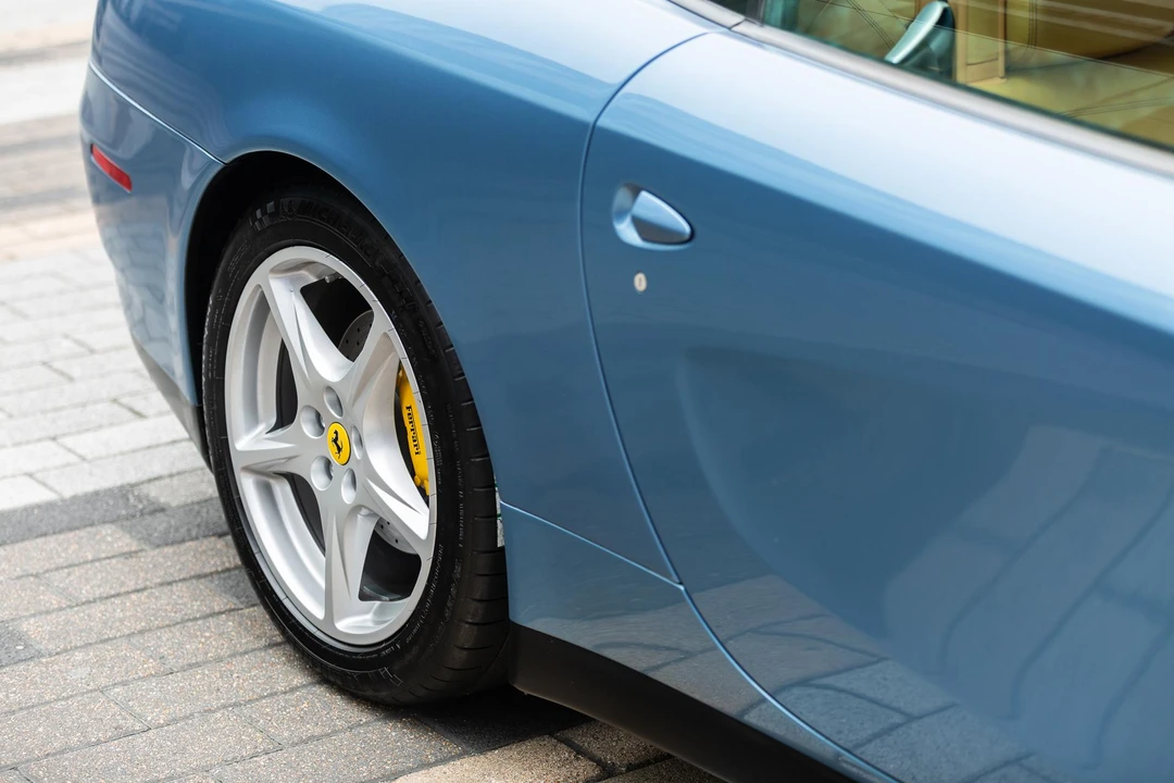 2005 Ferrari 612 - Image 24 of 31