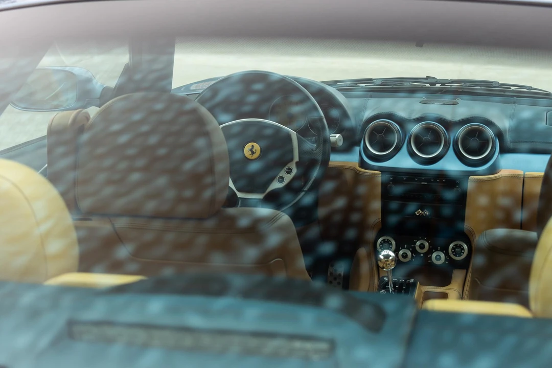 2005 Ferrari 612 - Image 23 of 31