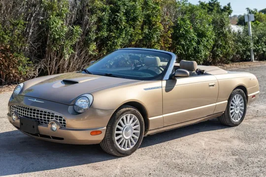 2005 Ford Thunderbird