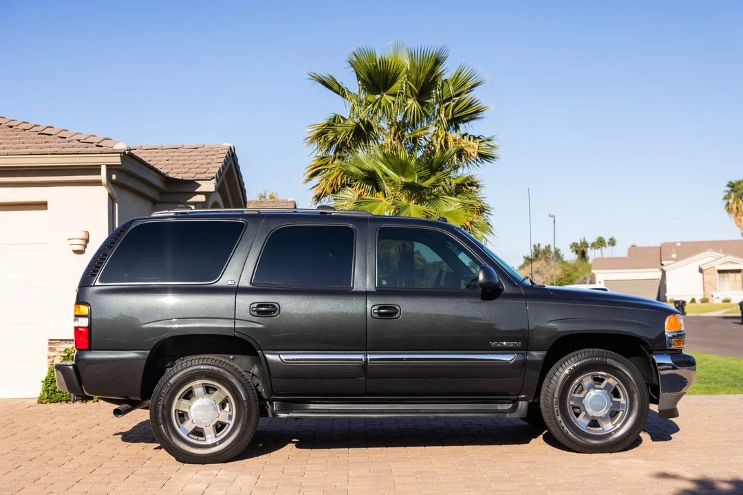 2005 GMC Yukon 2nd Gen - Image 7 of 31