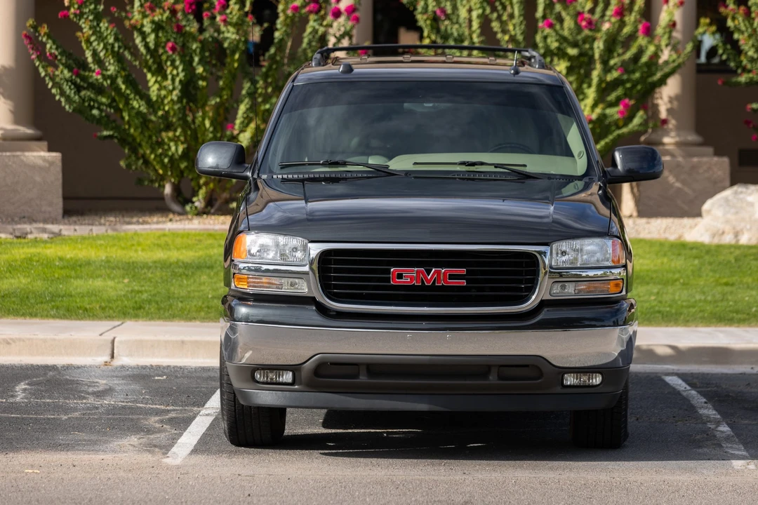 2005 GMC Yukon 2nd Gen - Image 12 of 31