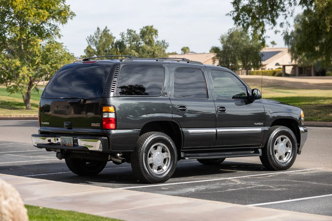 2005 GMC Yukon 2nd Gen - Image 8 of 31