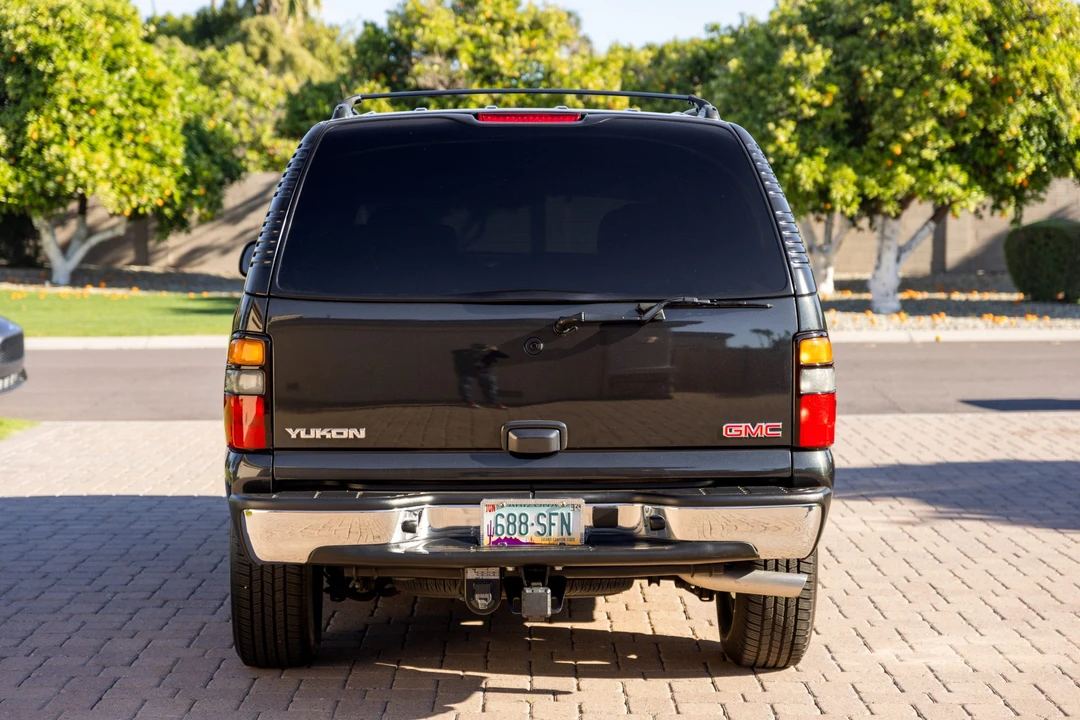 2005 GMC Yukon 2nd Gen - Image 5 of 31