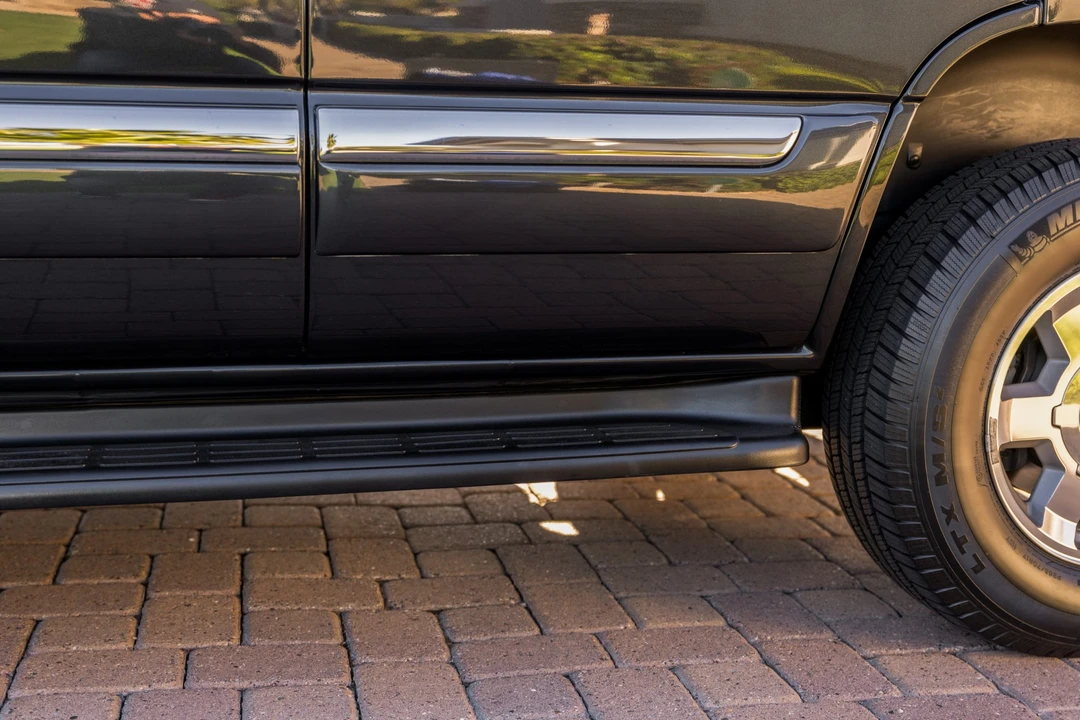 2005 GMC Yukon 2nd Gen - Image 13 of 31
