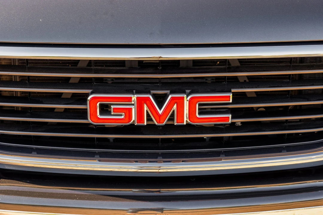 2005 GMC Yukon 2nd Gen - Image 23 of 31