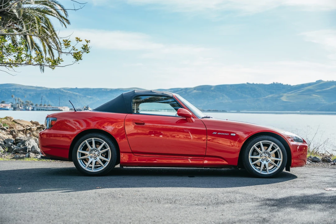 2005 Honda AP2 S2000 - Image 8 of 31