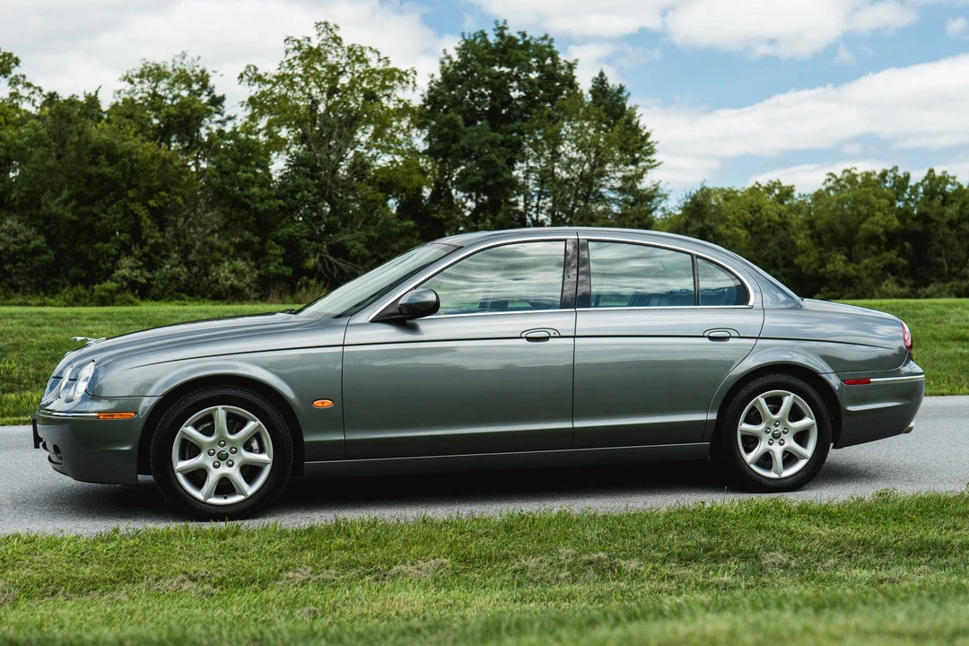 2005 Jaguar S-Type 2nd Gen - Image 11 of 31