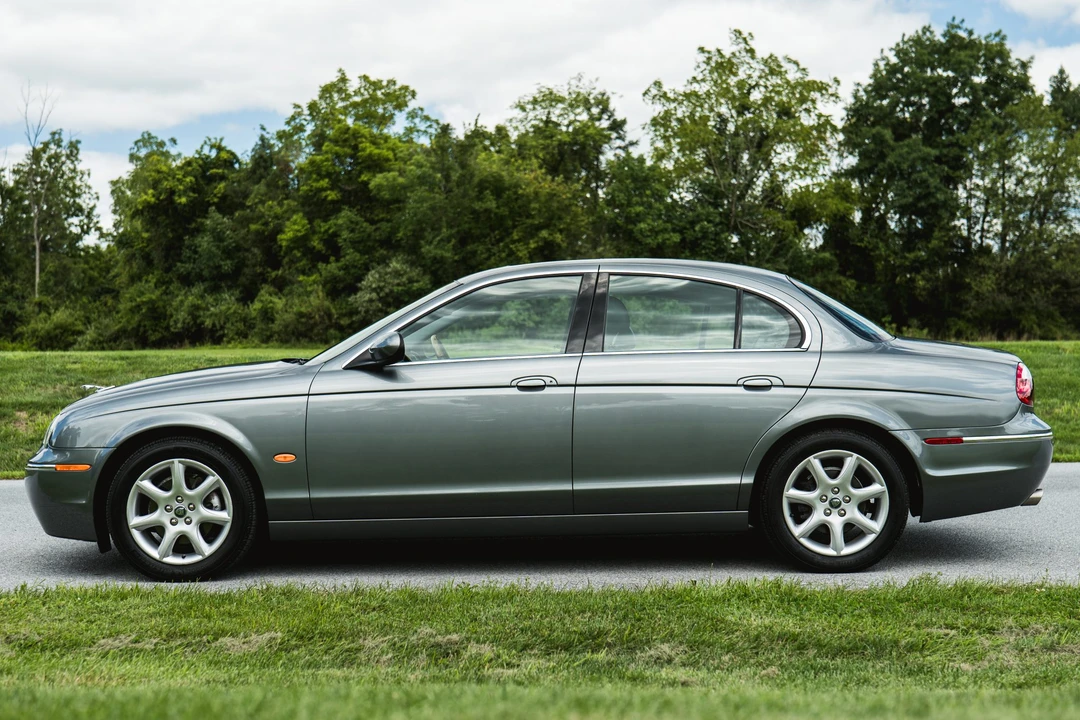 2005 Jaguar S-Type 2nd Gen - Image 12 of 31