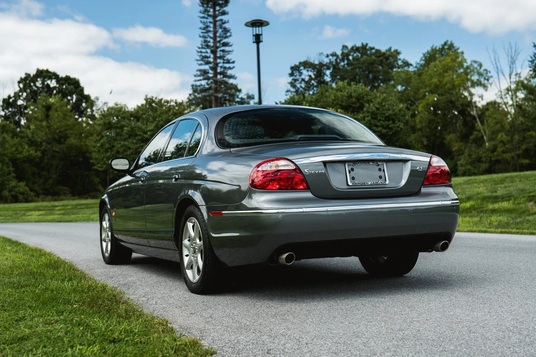 2005 Jaguar S-Type 2nd Gen - Image 23 of 31