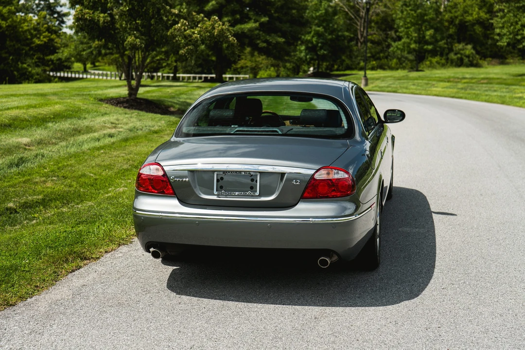 2005 Jaguar S-Type 2nd Gen - Image 28 of 31