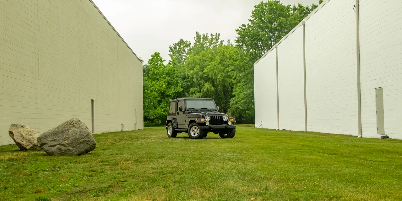 2005 Jeep TJ Wrangler - Image 29 of 31