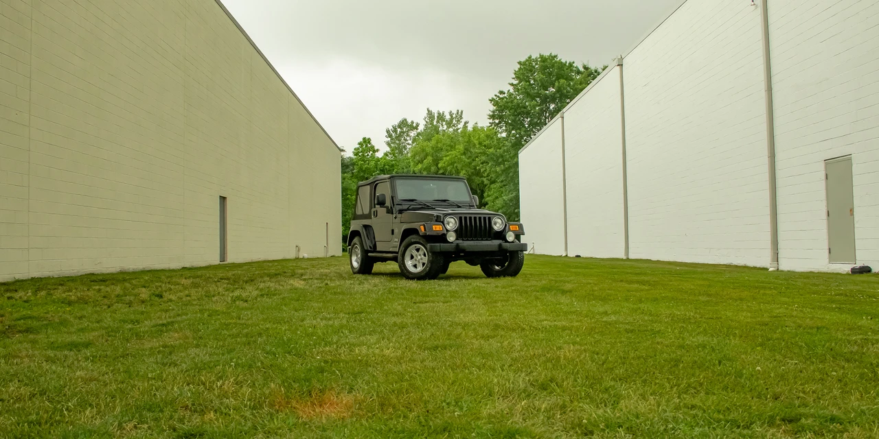 2005 Jeep TJ Wrangler - Image 30 of 31