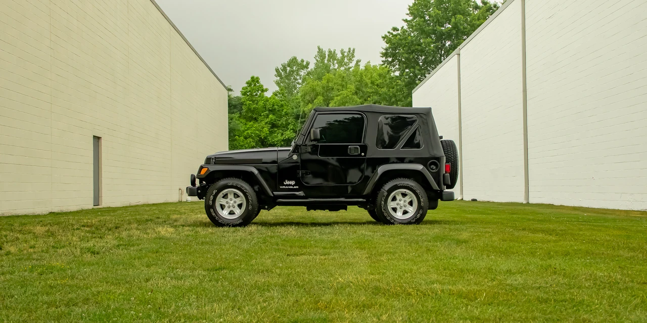 2005 Jeep TJ Wrangler - Image 12 of 31
