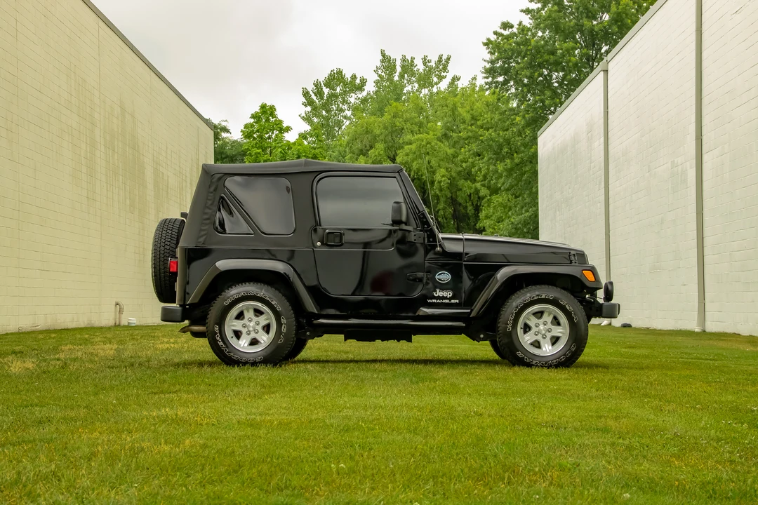 2005 Jeep TJ Wrangler - Image 27 of 31