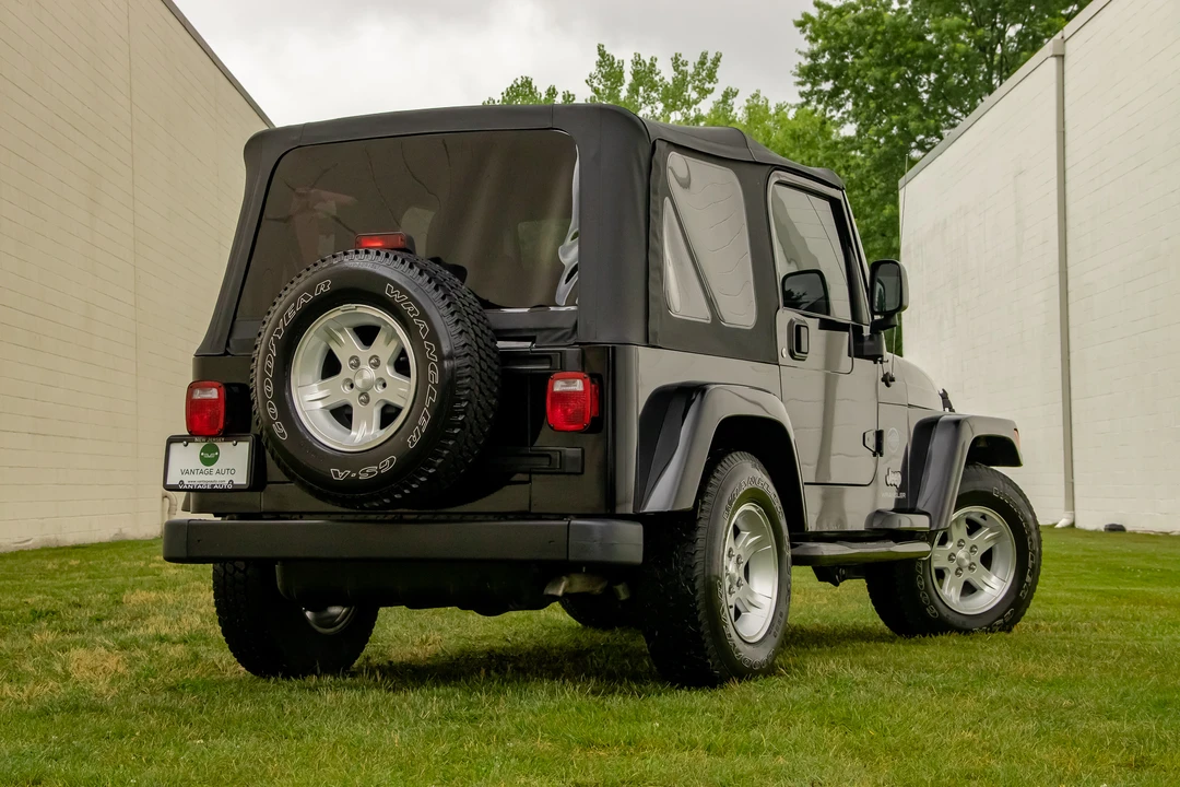 2005 Jeep TJ Wrangler - Image 23 of 31