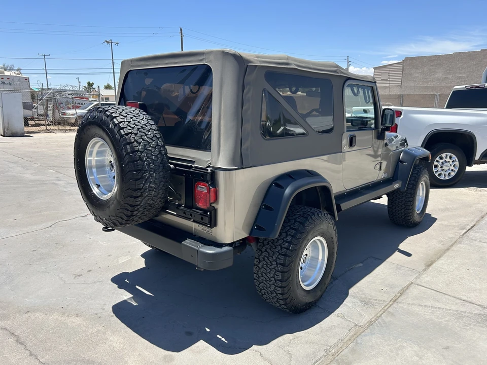 2005 Jeep TJ Wrangler - Image 5 of 31