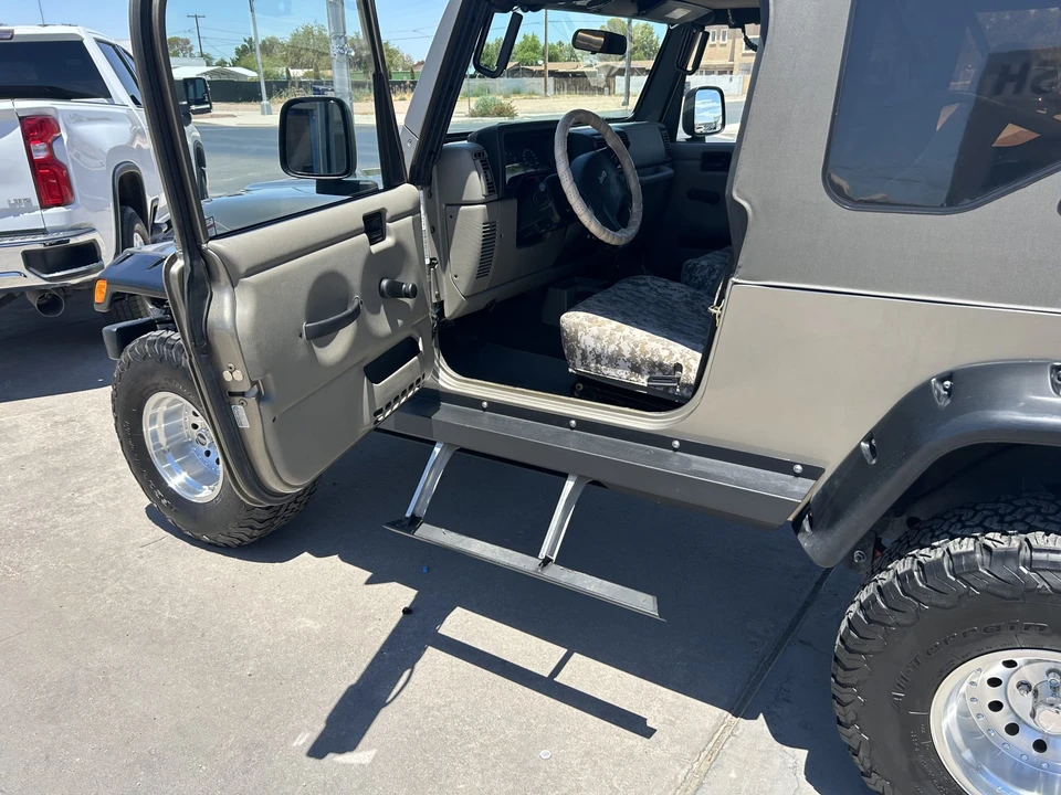 2005 Jeep TJ Wrangler - Image 12 of 31