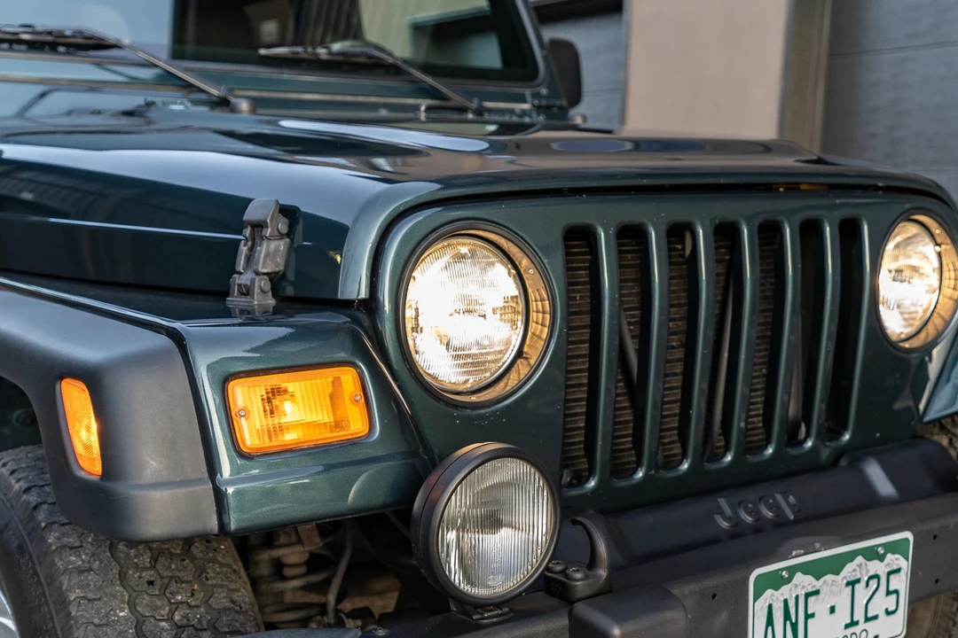 2005 Jeep TJ Wrangler - Image 17 of 31
