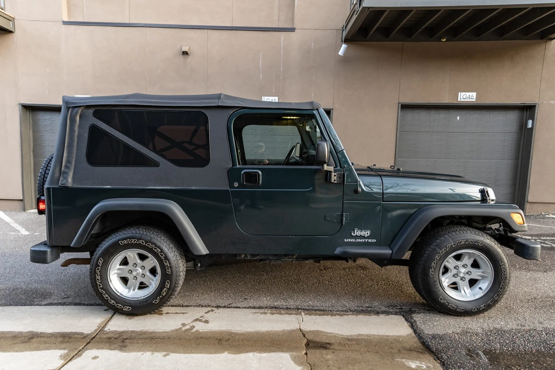 2005 Jeep TJ Wrangler - Image 10 of 31