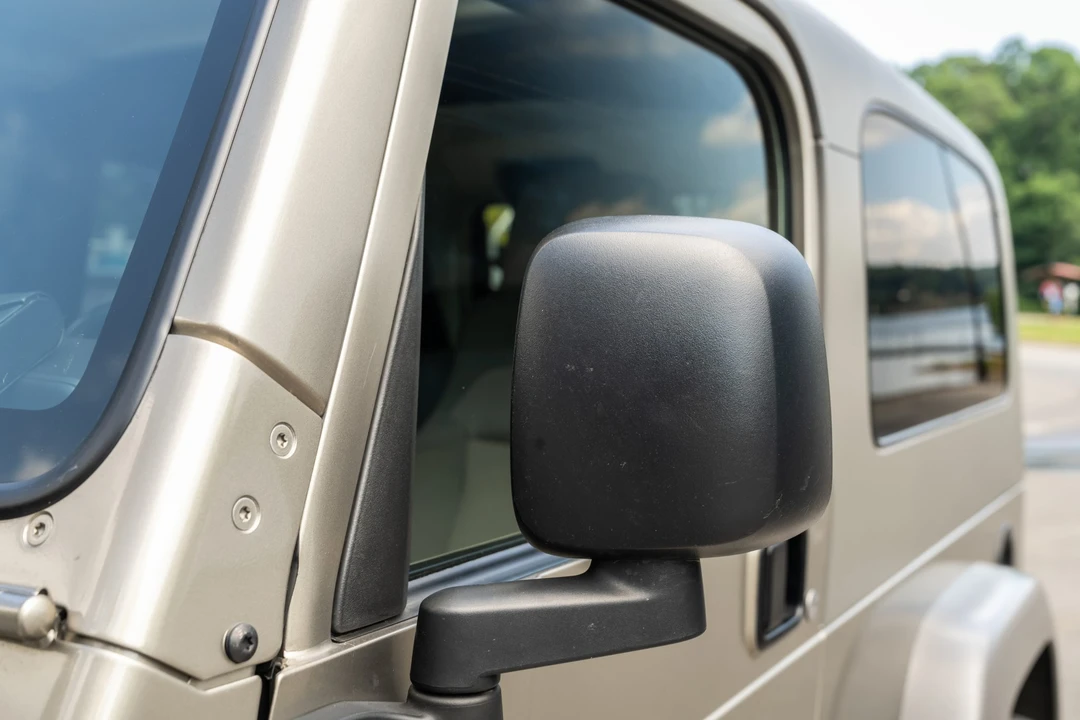 2005 Jeep TJ Wrangler - Image 25 of 31
