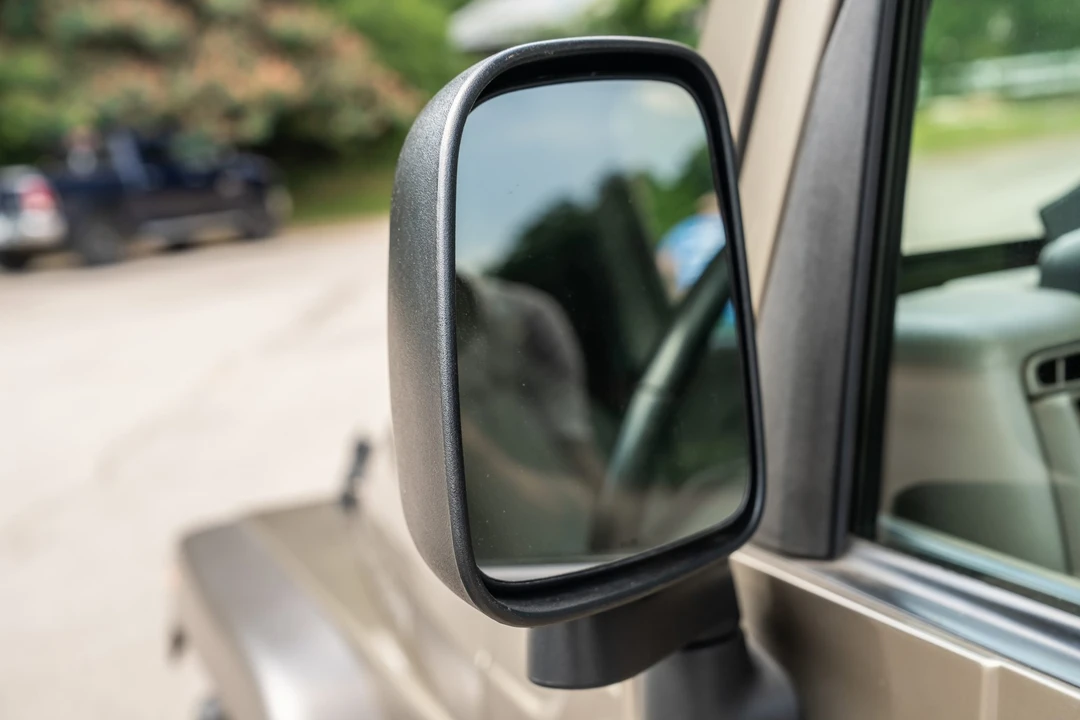 2005 Jeep TJ Wrangler - Image 22 of 31