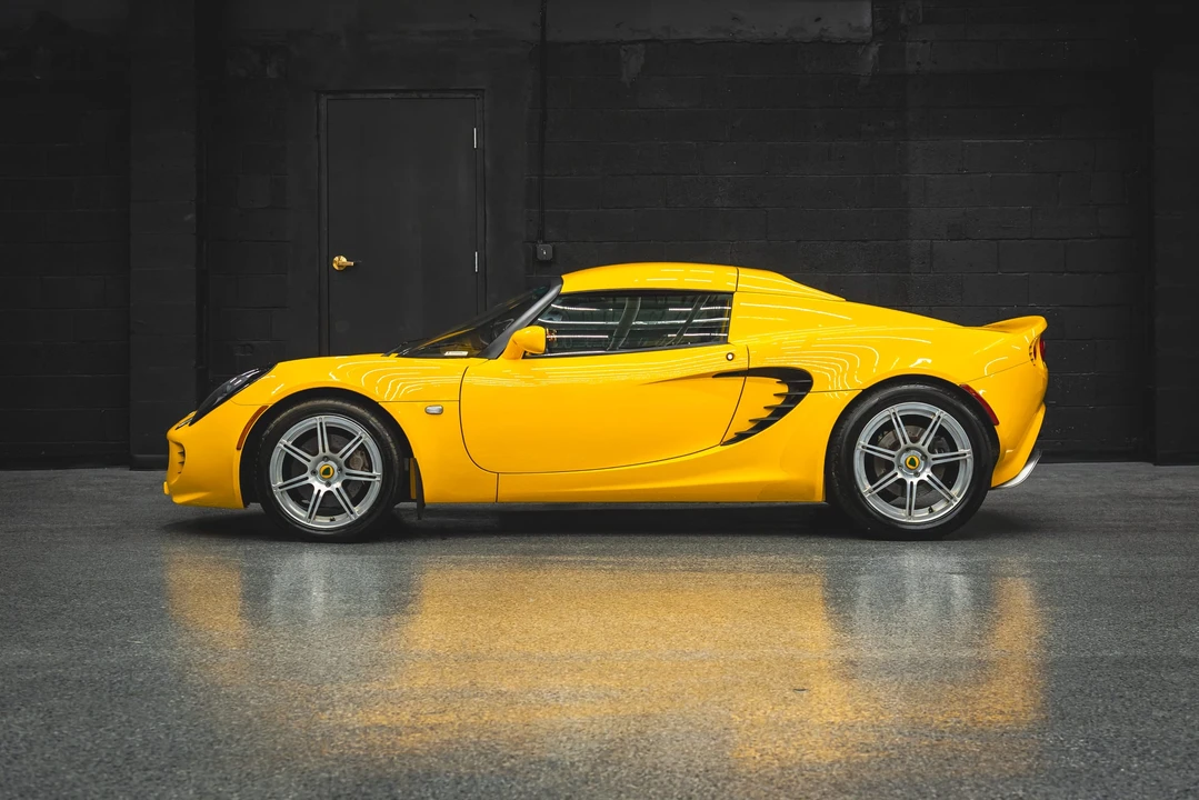2005 Lotus Elise Series 2 - Image 16 of 31