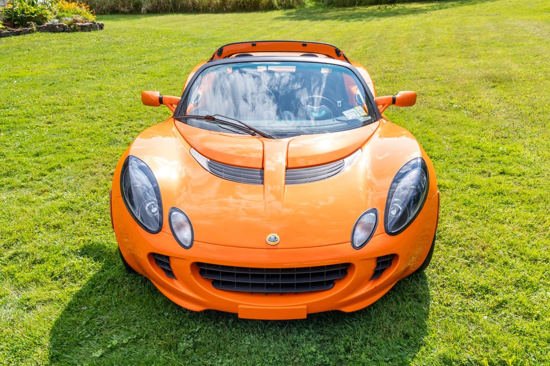 2005 Lotus Elise Series 2 - Image 2 of 31